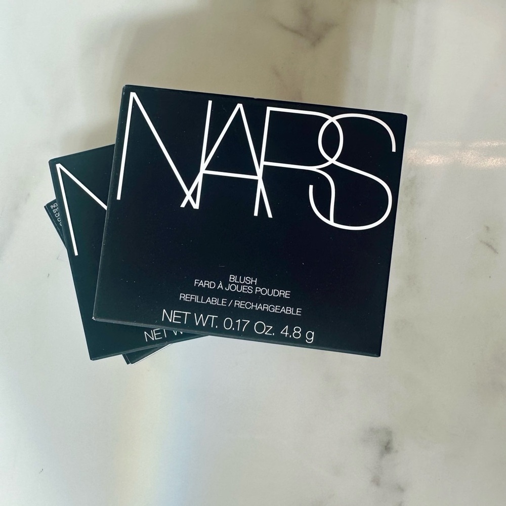 NARS Orgasm Edge Full Size Blush - Picture 4 of 5